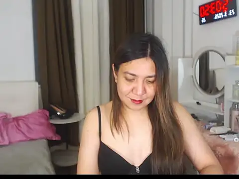 stellahugeX online show from 03-22-26, 09:05