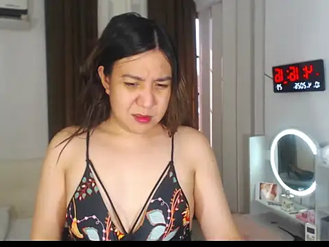 stellahugeX online show from 04-10-26, 08:21