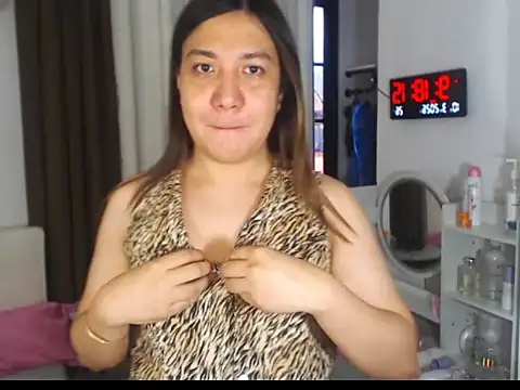 stellahugeX online show from 03-10-26, 01:20