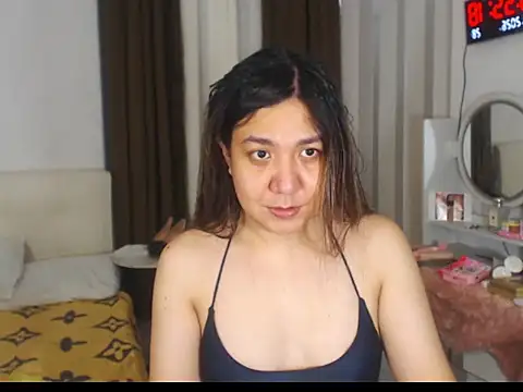 stellahugeX online show from 04-19-26, 02:56