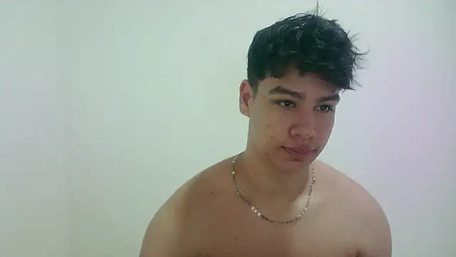 zeus 181 online show from 06-06-26, 05:12