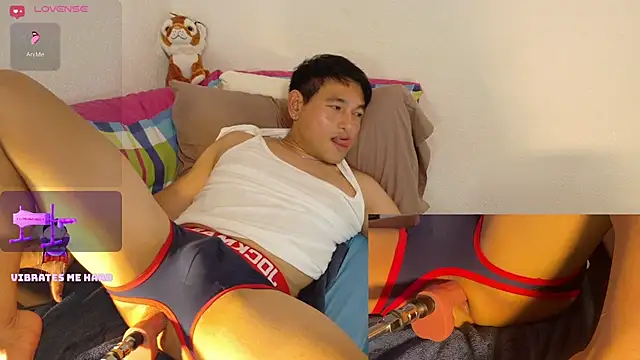 AsianBoy WhiteDaddy online show from 06-06-26, 07:30