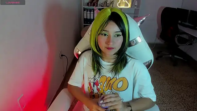 Molly sweetlove online show from 11-10-25, 06:24