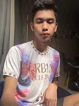 Demure Asian143 online show from 04-08-26, 01:40