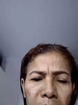 Snapshot of Merybeks chatting on 03-18-26, 10:40 Merybeks online show from 03-18-26, 10:40