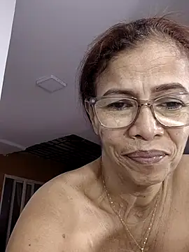 Snapshot of Merybeks chatting on 03-16-26, 10:41 Merybeks online show from 03-16-26, 10:41