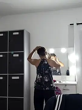 Merybeks online show from 10-19-25, 10:40