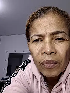 Snapshot of Merybeks chatting on 02-09-26, 10:35 Merybeks online show from 02-09-26, 10:35