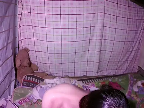 Snapshot of asian_janella chatting on 06-08-26, 02:17 asian janella online show from 06-08-26, 02:17