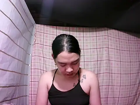 Snapshot of asian_janella chatting on 02-24-26, 07:04 asian janella online show from 02-24-26, 07:04