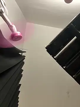 Snapshot of Lowel_Smith chatting on 03-01-26, 04:51 Lowel Smith online show from 03-01-26, 04:51