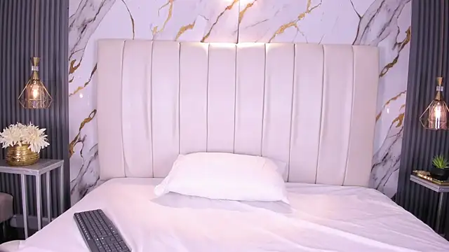 LovelyEyesx online show from 07-10-26, 07:03
