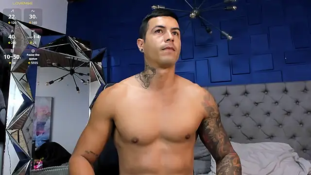 Snapshot of andres-clark92 chatting on 06-28-26, 03:40 andres-clark92 online show from 06-28-26, 03:40