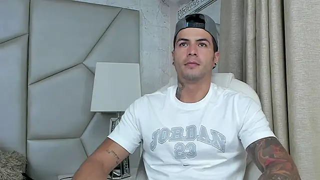 andres-clark92 online show from 09-21-25, 05:40