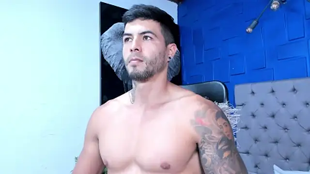 andres-clark92 online show from 11-18-25, 05:38