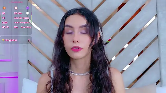 Sarah-Grace online show from 11-15-25, 02:37