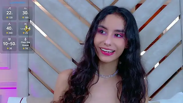 Sarah-Grace online show from 11-18-25, 02:05