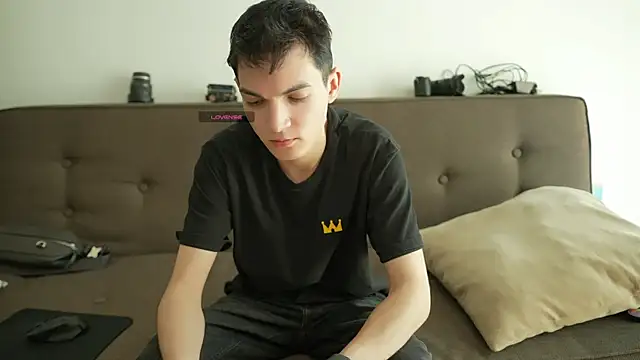 MattyandAiden online show from 04-08-26, 04:30