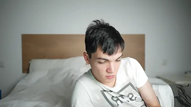 MattyandAiden online show from 05-20-26, 07:22