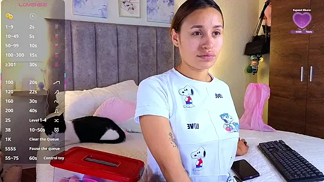 juliana-mancini online show from 12-19-25, 06:43