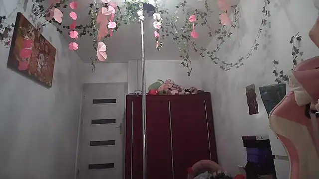 Snapshot of vVicicaaa chatting on 09-22-25, 12:22 vVicicaaa online show from 09-22-25, 12:22