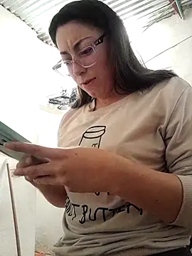 Miranda sexlove  online show from 12-02-25, 05:58