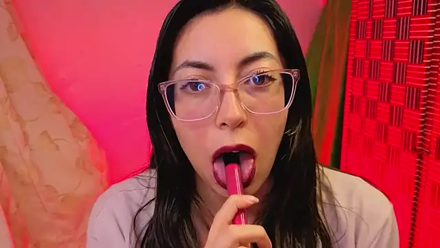 Miranda sexlove  online show from 12-20-25, 07:33