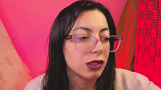 Miranda sexlove  online show from 12-18-25, 07:35