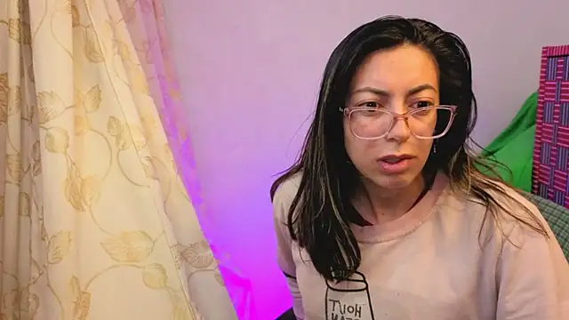 Miranda sexlove  online show from 01-10-26, 07:36