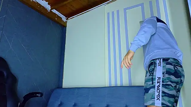 ALANNFERRER online show from 04-04-26, 10:11