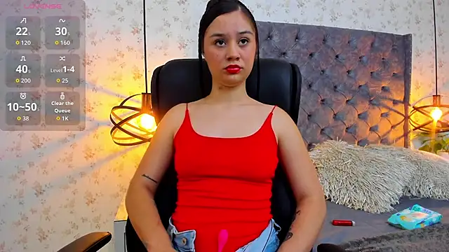 Snapshot of Aprilwatson chatting on 09-17-25, 09:39 Aprilwatson online show from 09-17-25, 09:39