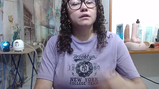 greeneyes nurse online show from 04-14-26, 01:10