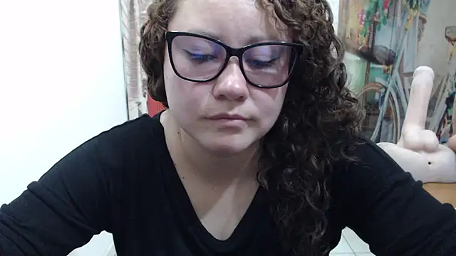 greeneyes nurse online show from 12-18-25, 06:23