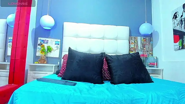 Matteo12  online show from 11-05-25, 03:53