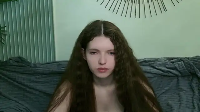 Gaby Essen online show from 03-26-26, 08:51