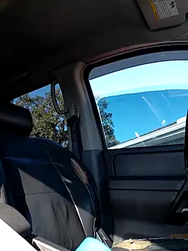 Hungwell1515 online show from 12-15-25, 03:07