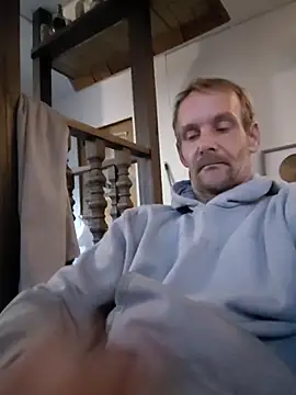 Hungwell1515 online show from 02-06-26, 12:23