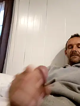 Hungwell1515 online show from 11-12-25, 01:59