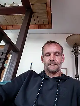 Hungwell1515 online show from 01-13-26, 03:05