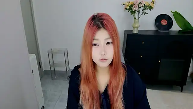 xiaouli online show from 10-19-25, 02:03
