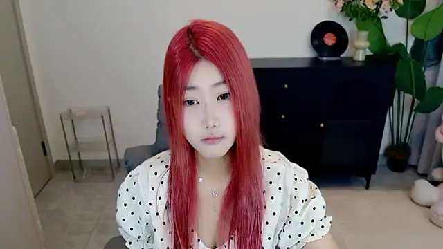 xiaouli online show from 09-17-25, 07:43
