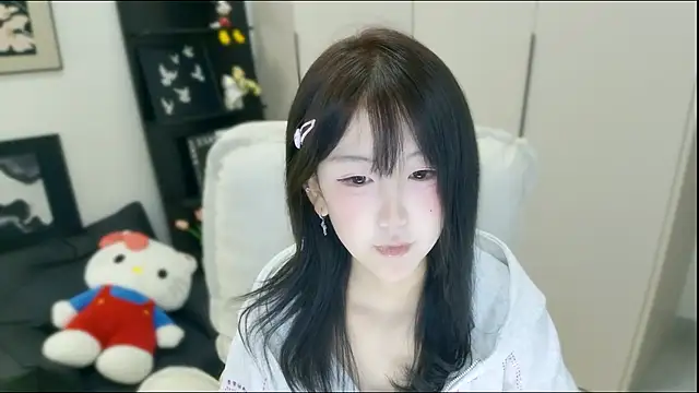 wanzi-1229 online show from 10-25-25, 02:22