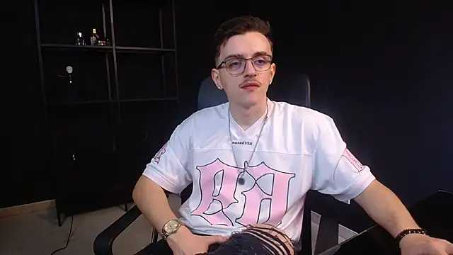 FelixStarkk online show from 06-05-26, 06:52