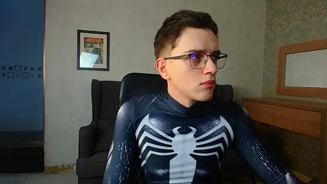 FelixStarkk online show from 01-10-26, 07:04