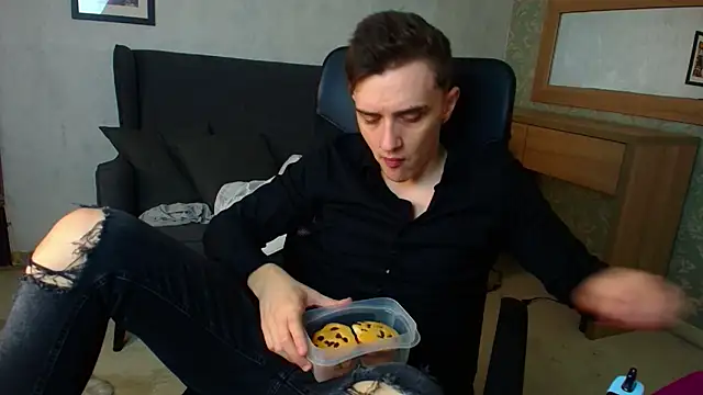 FelixStarkk online show from 11-29-25, 05:07