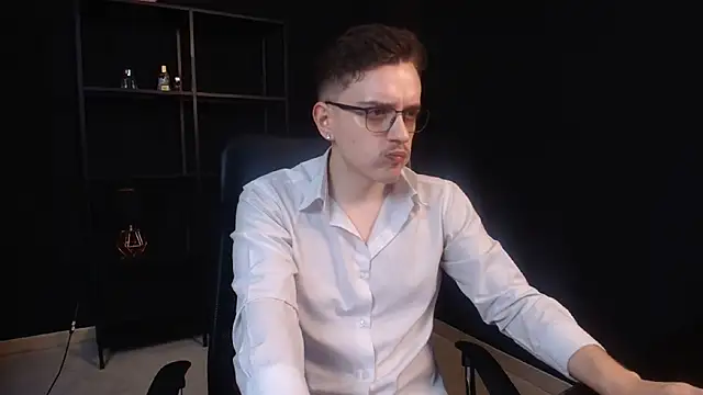 FelixStarkk online show from 05-21-26, 04:21