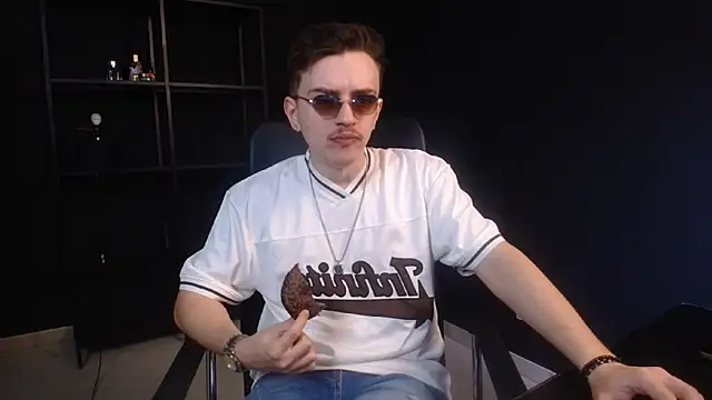FelixStarkk online show from 06-02-26, 06:13