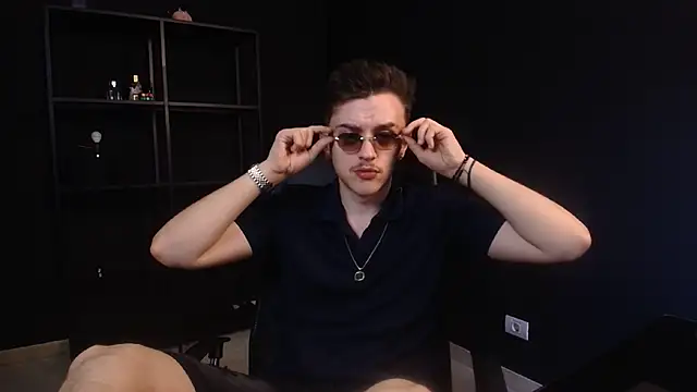 FelixStarkk online show from 06-01-26, 05:18