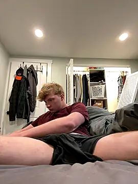 Snapshot of Novvikk88 chatting on 10-31-25, 10:34 Novvikk88 online show from 10-31-25, 10:34