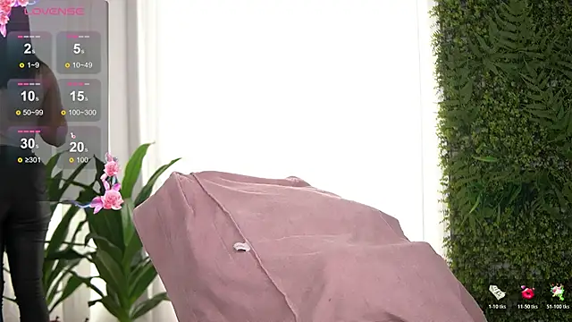 FreyaHeart online show from 03-09-26, 02:37